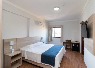 Quarto Executivo Casal
